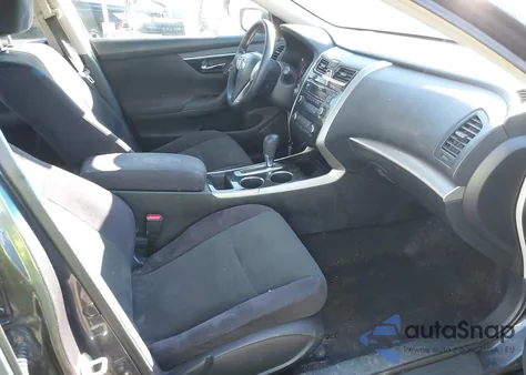 2013 Nissan Altima 2.5 из США, поврежденный, VIN 1N4AL3AP7DN451501